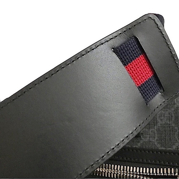 Gucci Bags Gucci Supreme Crossbody Messenger Bag Poshmark
